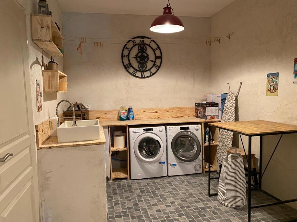 Maison Sur Cour Courzieu Luaran gambar